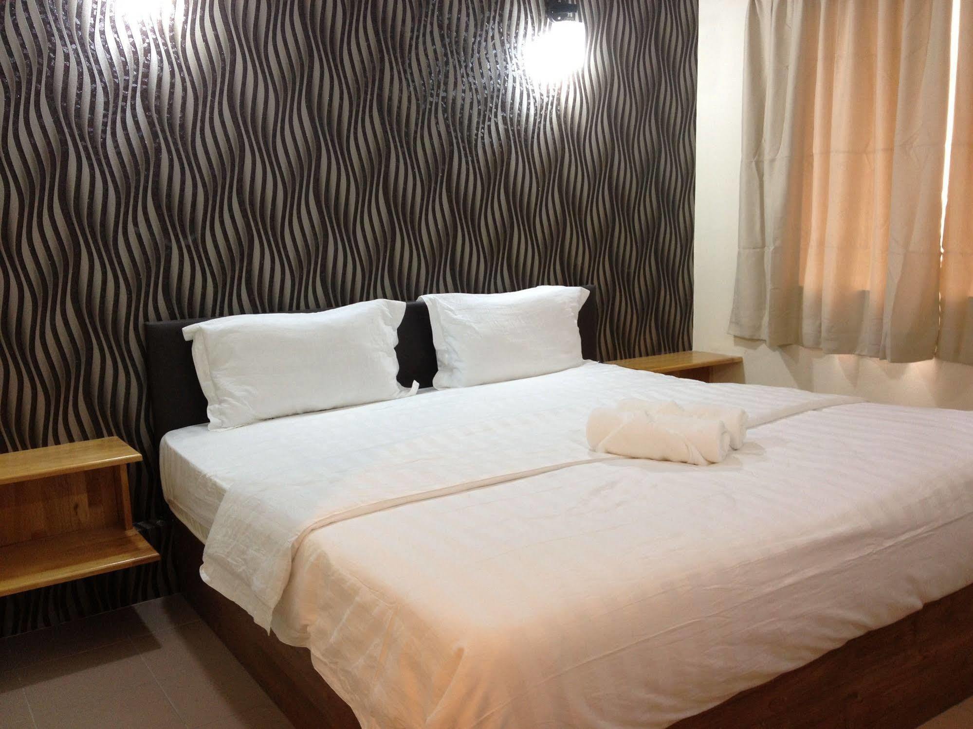 Oyo 982 Hotel Sk Kajang Buitenkant foto